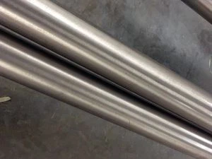 Inconel 825 سبيكة 825 DIN 2.4858 ASTM B704 UNS N08825 أنابيب ملحومة غير ملحومة